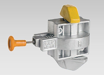 SEMI AUTOMATIC TWISTLOCKS