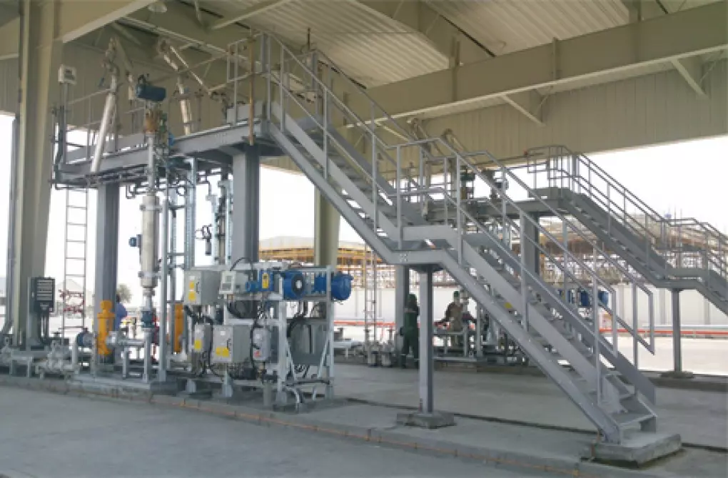 KATLANIR MERDİVENLER VE PLATFORMLAR
